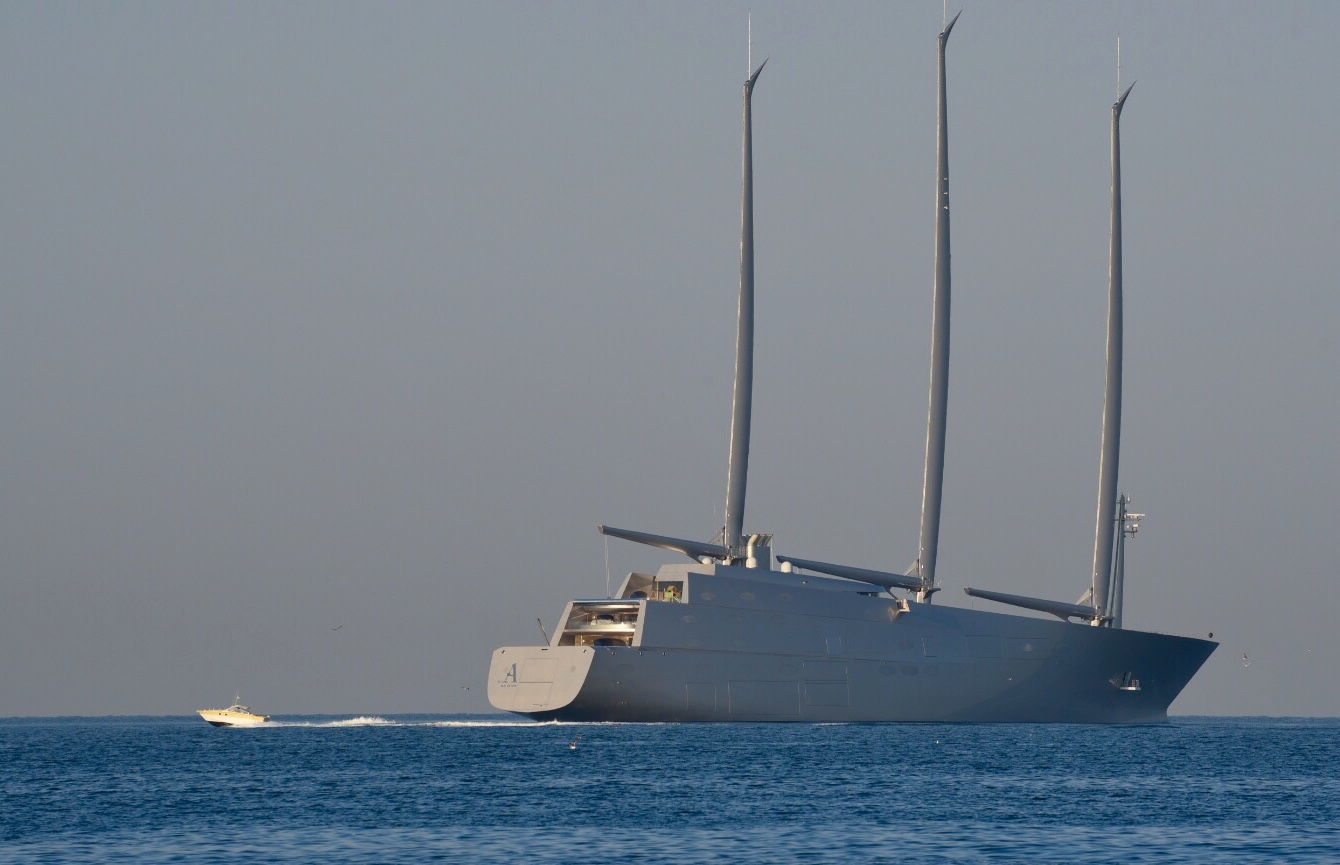 A, il sailing yacht del miliardario russo Andrey Melnichenko